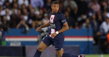 Kylian Mbappe Transfer Quoten:  Real Madrid und Liverpool wollen ihn beide
