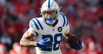 NFL News &amp; Notes: Touchdown Leaders, FanDuel’s Thanksgiving ‘Pass The Leg’