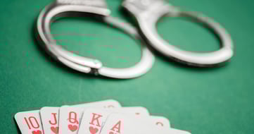 Topmanagers van Frans online casino moeten voor de rechter verschijnen…