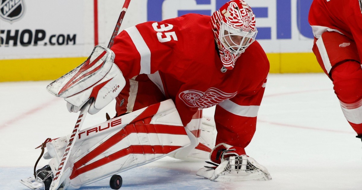 NHL Picks: Who Wins Battle Between Detroit and New Jersey?