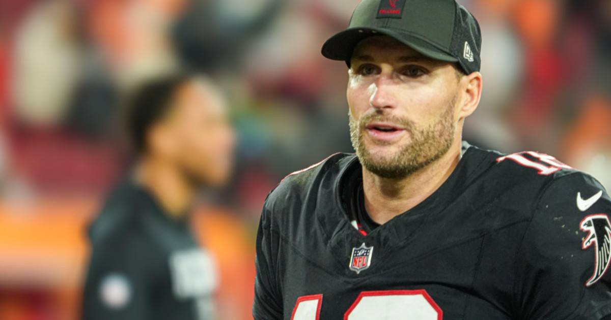 NFL News: Las Vegas In Spotlight With QB Signing, 2029 Super Bowl