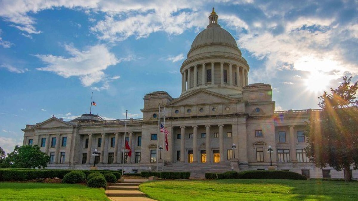 Arkansas Lawmaker Argues That Mobile Sports Betting Is Unconstitutional