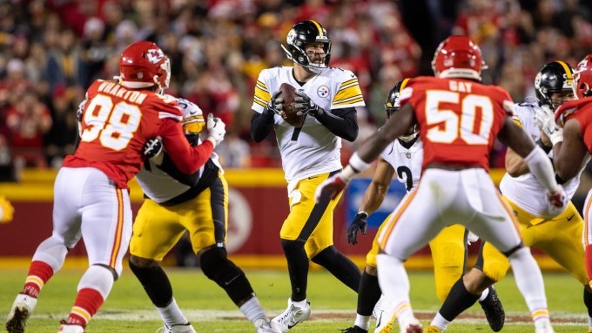 Pittsburgh Steelers at Kansas City Chiefs Betting Analysis and Predictions