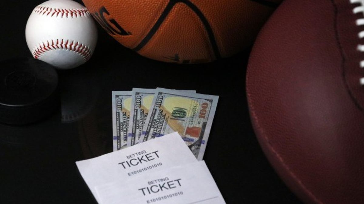 Sports Betting Bills Discussed in Oklahoma, Hawai&#039;i and Missouri; Will They Pass?
