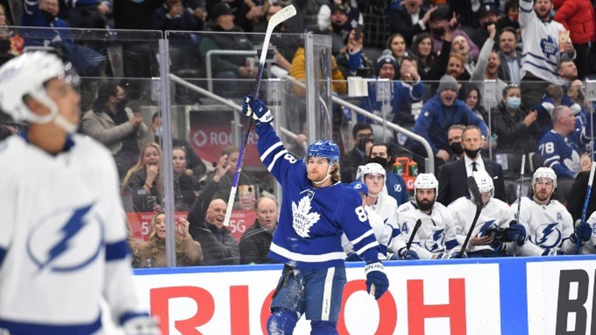 Toronto Looks More Like a Playoff Winning Team than Tampa Bay, So How Should You Bet Tonight?