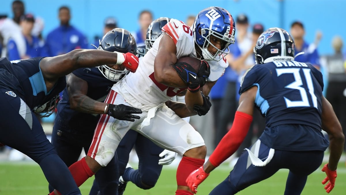 Giants RB Saquon Barkley Favored for Comeback Player of the Year Award