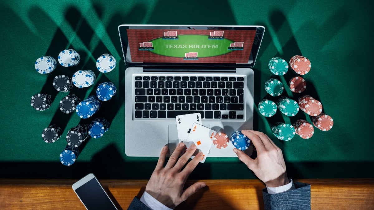 What Will Online Poker Be Like in 2033?