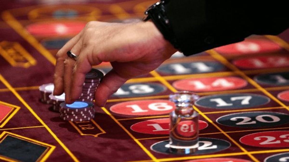 Exotic Alternatives: &#039;Announce&#039; Bets in Roulette