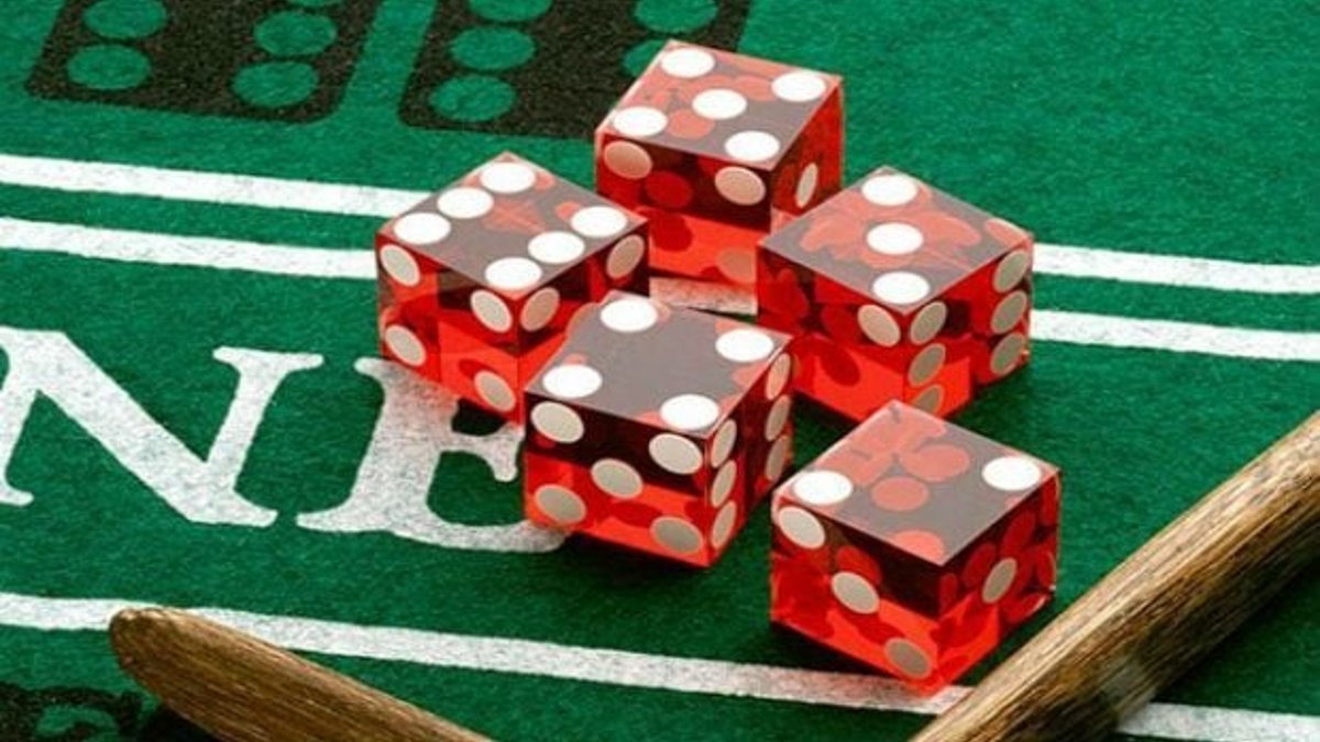 Craps Superstitions: What to Look Out For