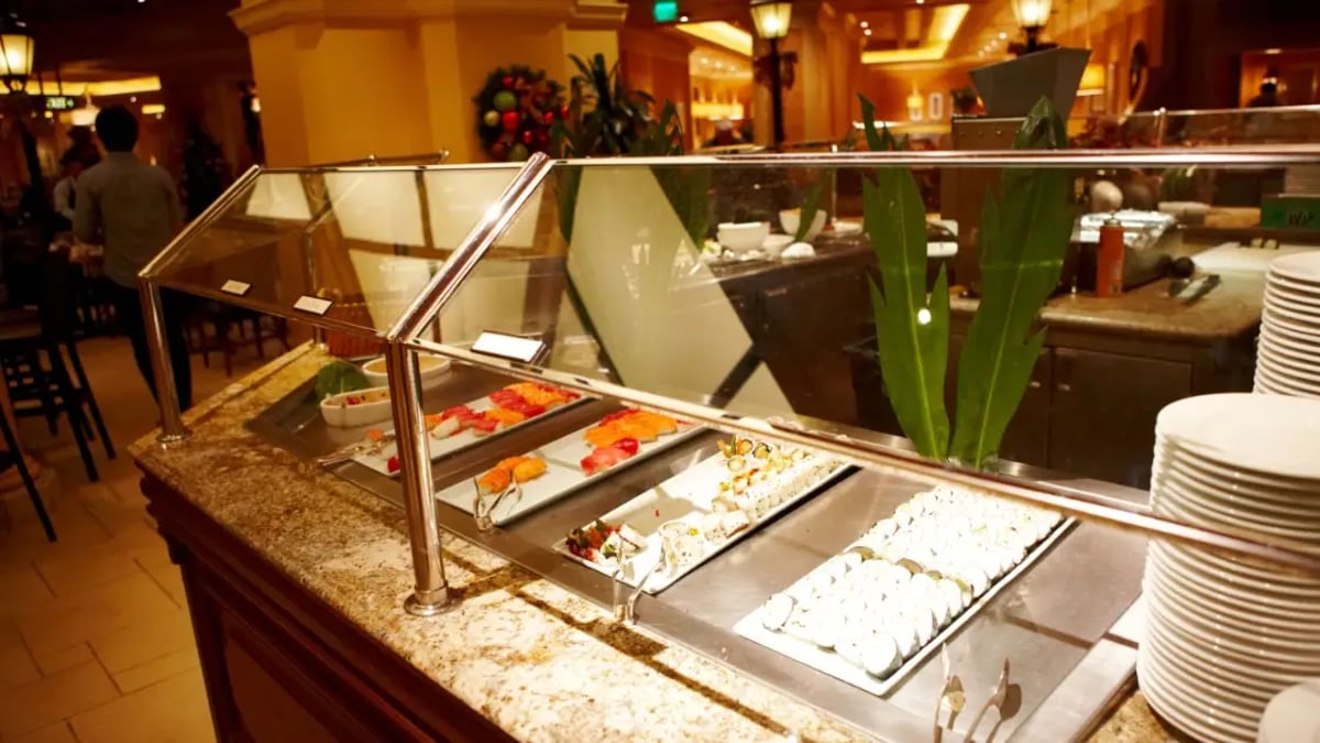 Caesars Palace: The Most Expensive Casino Buffet In Las Vegas Caesars Palace: The Most Expensive Casino Buffet In Las Vegas