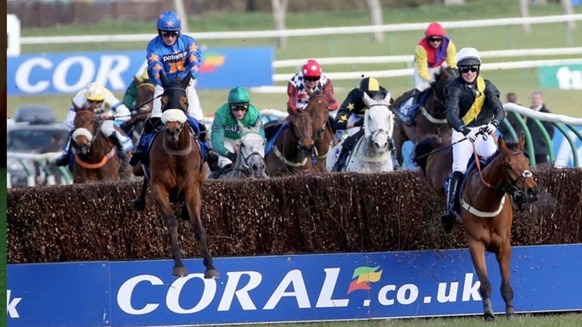 Horse Racing Fan Wins Over £72,000 on Lucky 15 Bet