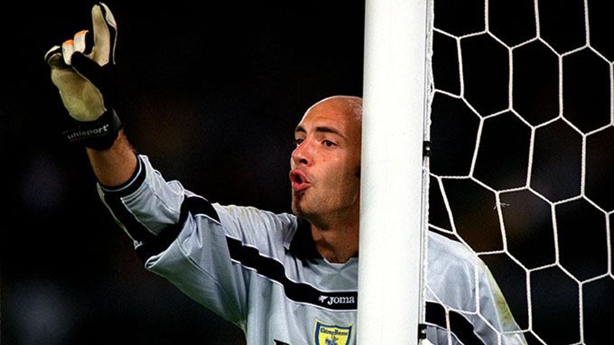 Cristiano Lupatelli: The Goalkeeper Who Wore No.10 For A Bet