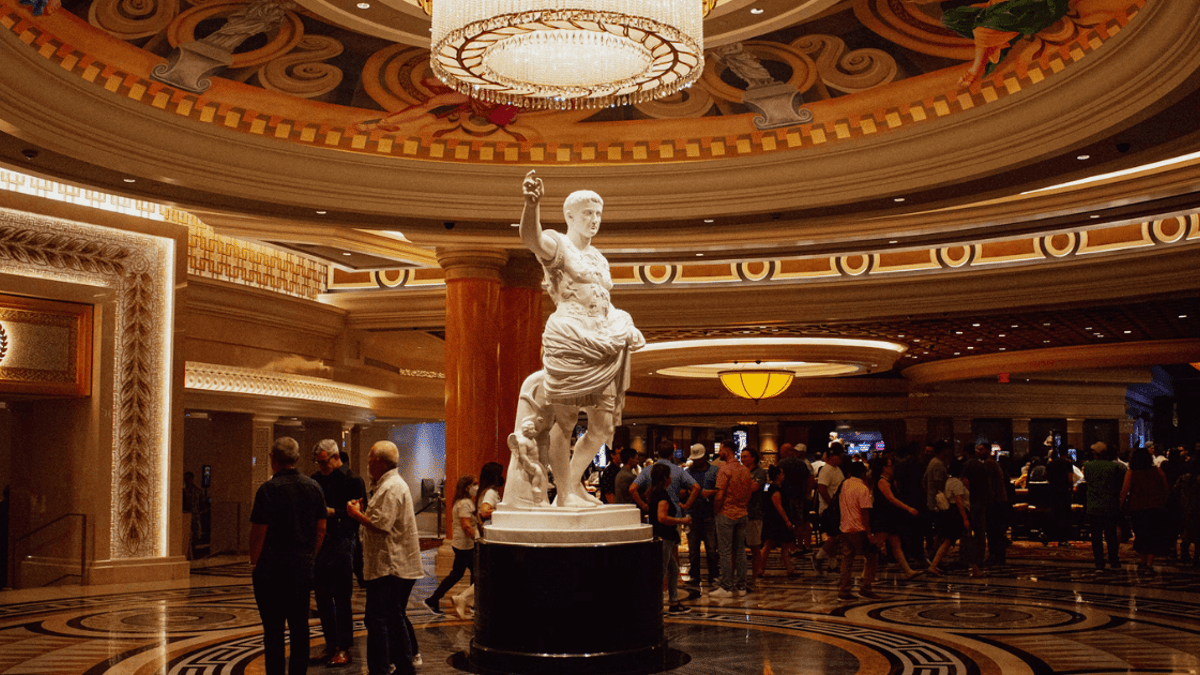 Caesars Palace Online Casino Partners with Detroit Lions Caesars Palace Online Casino Partners with Detroit Lions