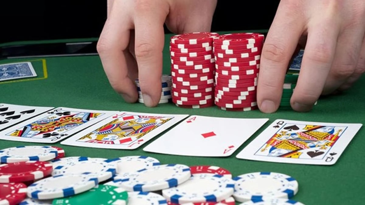 Beginner's Guide to Check-Raising in Poker Beginner's Guide to Check-Raising in Poker