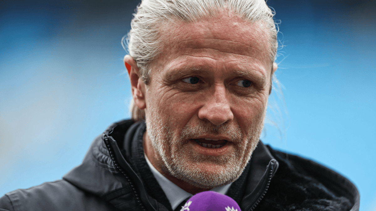 Emmanuel Petit: Arsenal Must Strengthen This Summer With Striker A Main Priority