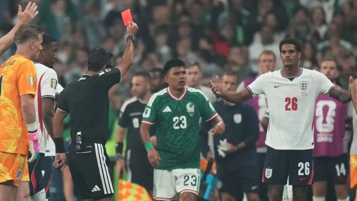 England Booked Every 6.8 Fouls - Worst Of Any World Cup Quarter-Finalists England Booked Every 6.8 Fouls - Worst Of Any World Cup Quarter-Finalists