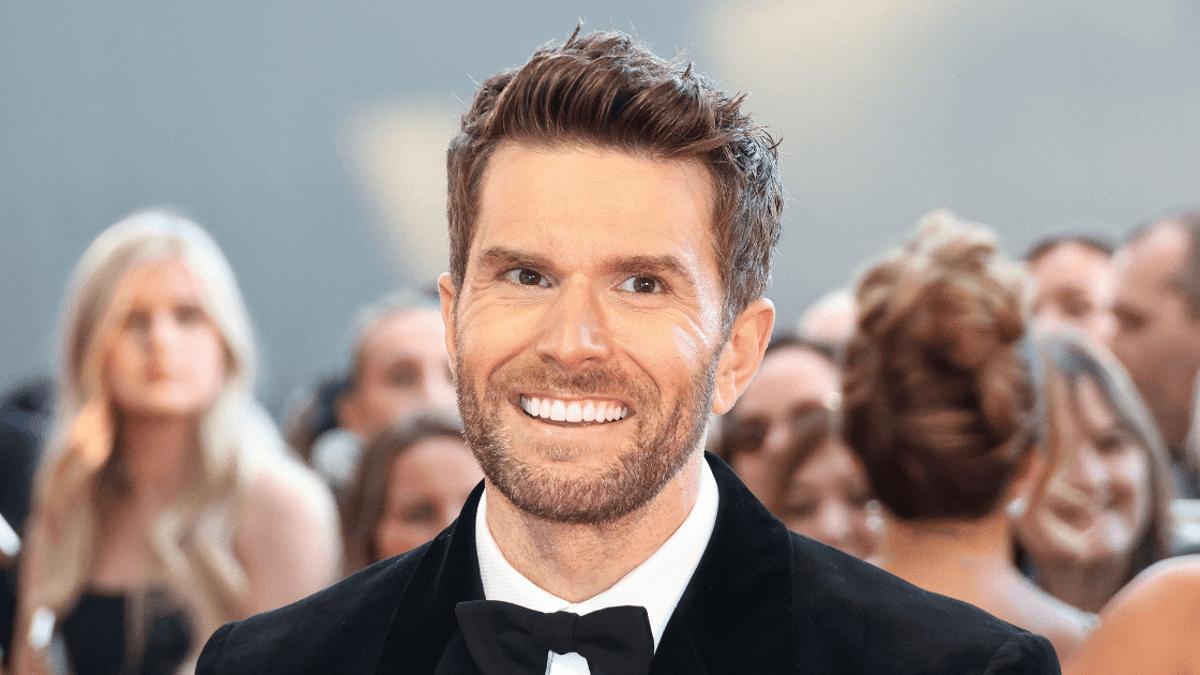 The Masked Singer Odds: Porter And Barks Favourites To Be Unmasked In Finale The Masked Singer Odds: Porter And Barks Favourites To Be Unmasked In Finale