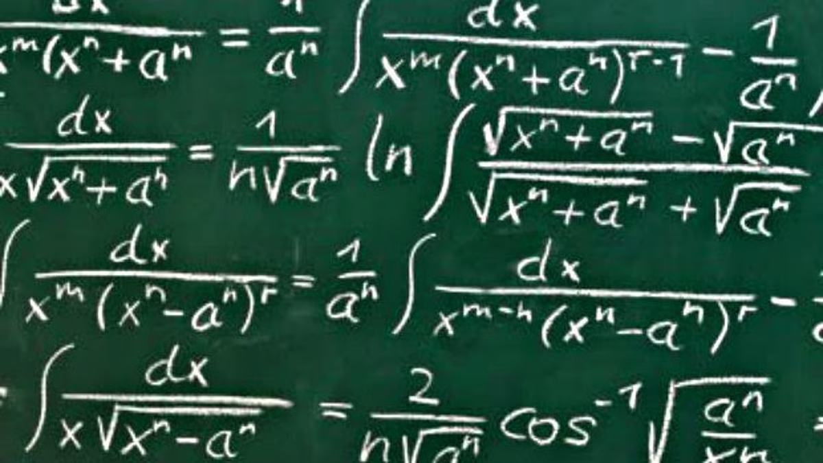 Poker Math: Calculating Texas Hold'em Poker Pot Odds For Beginners Poker Math: Calculating Texas Hold'em Poker Pot Odds For Beginners