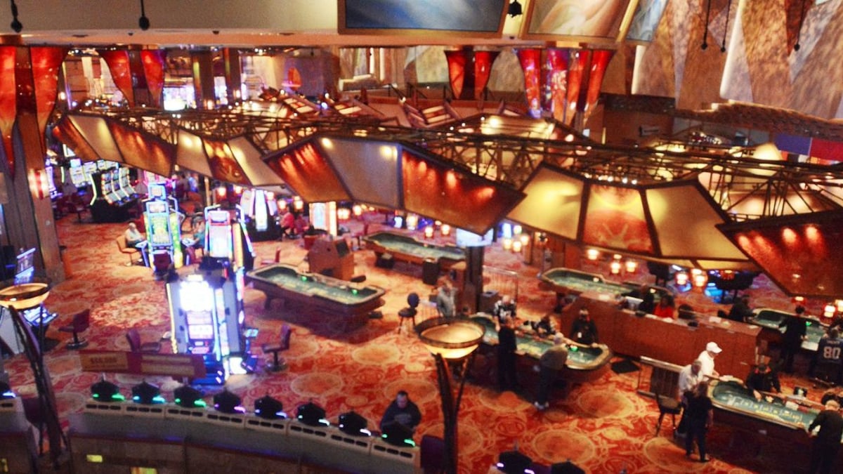 Connecticut’s Mohegan Sun Voted “Best Casino Hotel” For Seventh Year in A Row Connecticut’s Mohegan Sun Voted “Best Casino Hotel” For Seventh Year in A Row