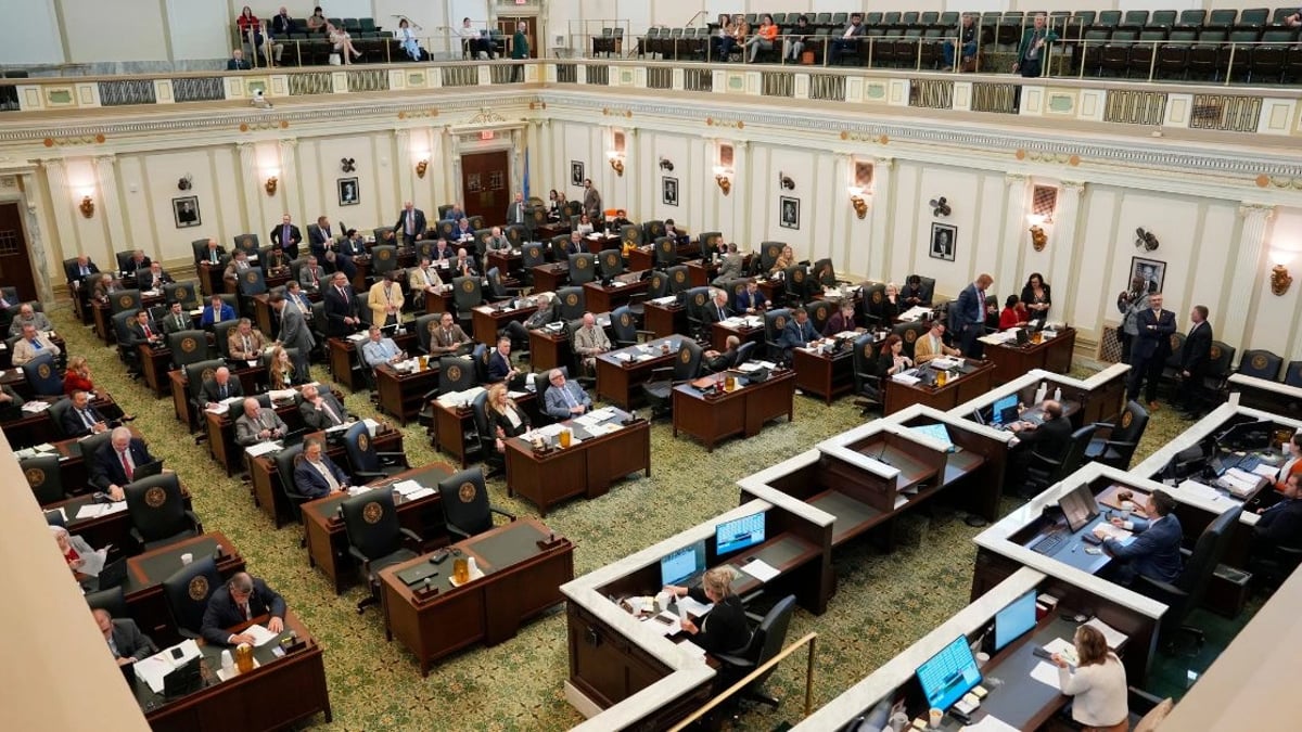 Oklahoma Bans Sweepstakes Casinos After Legislature Overrides Governor's Veto Oklahoma Bans Sweepstakes Casinos After Legislature Overrides Governor's Veto