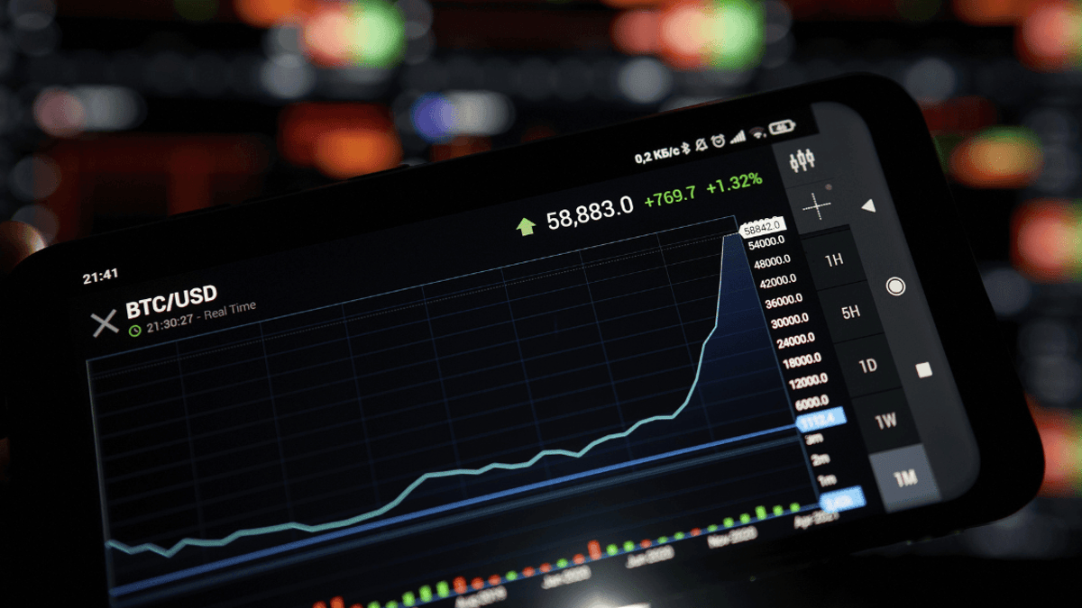 Casino News Roundup: Senate Targets Prediction Markets & Vegas Gets Netflix Drama Casino News Roundup: Senate Targets Prediction Markets & Vegas Gets Netflix Drama