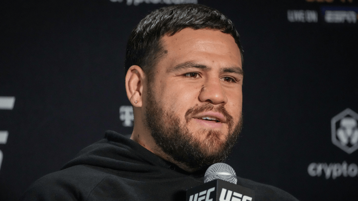 UFC Fight Night Picks: Heavyweight Tuivasa Looking to Snap Losing Streak