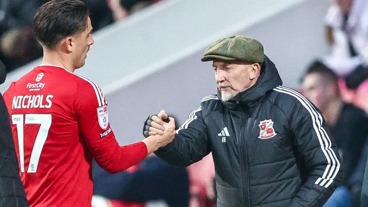 Football Betting Tips: Tom Lee Picks A 3/1 Midweek Double