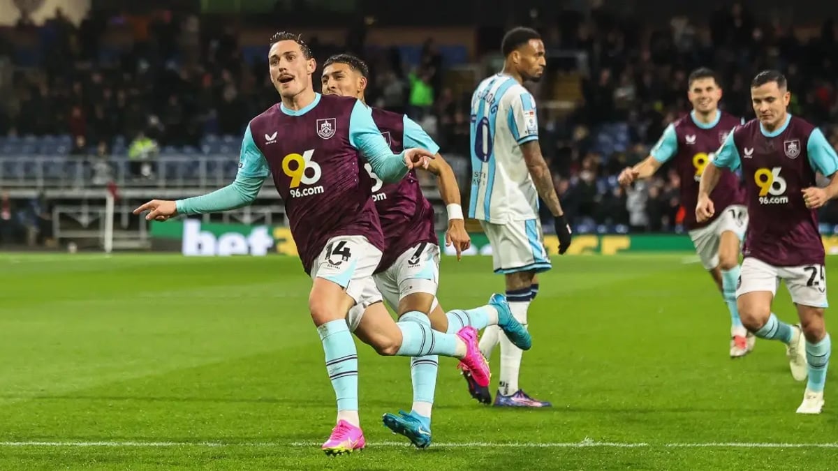 The Panel's Football League Tips: Tom Lee's Midweek Double The Panel's Football League Tips: Tom Lee's Midweek Double