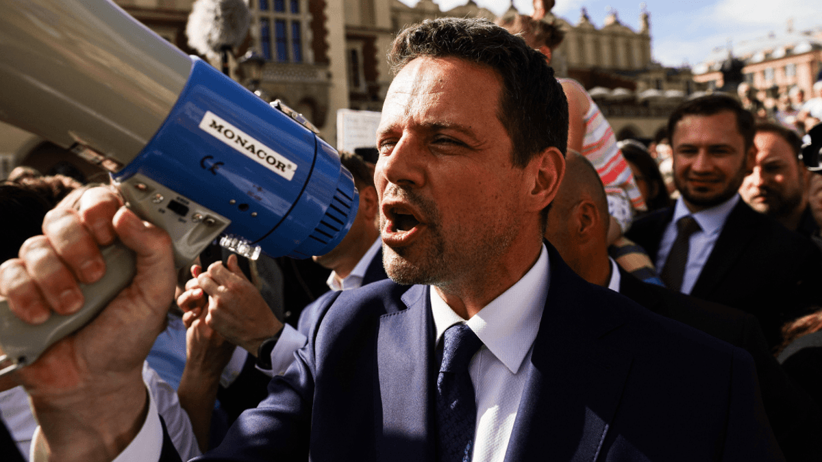 Polish Presidential Betting: Election Odds Narrow In Race To Be President Polish Presidential Betting: Election Odds Narrow In Race To Be President