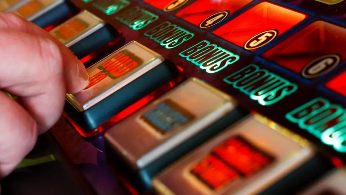 Wazdan Launches 15 Coins Grand Diamond Edition Online Slot