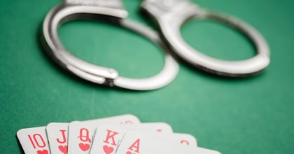 Topmanagers van Frans online casino moeten voor de rechter verschijnen…