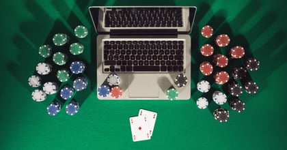 Probabilidades no Poker: Guia Completo